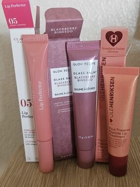 Lippie Bundle - Glow Recipe, Clairins And Ole Henriksen